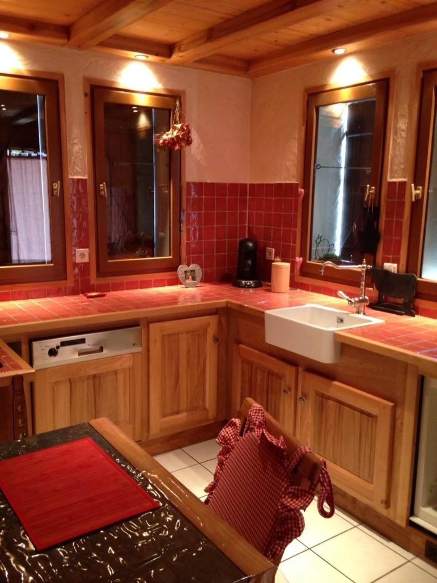 Alpen Roc Hotel Morzine Quarto foto