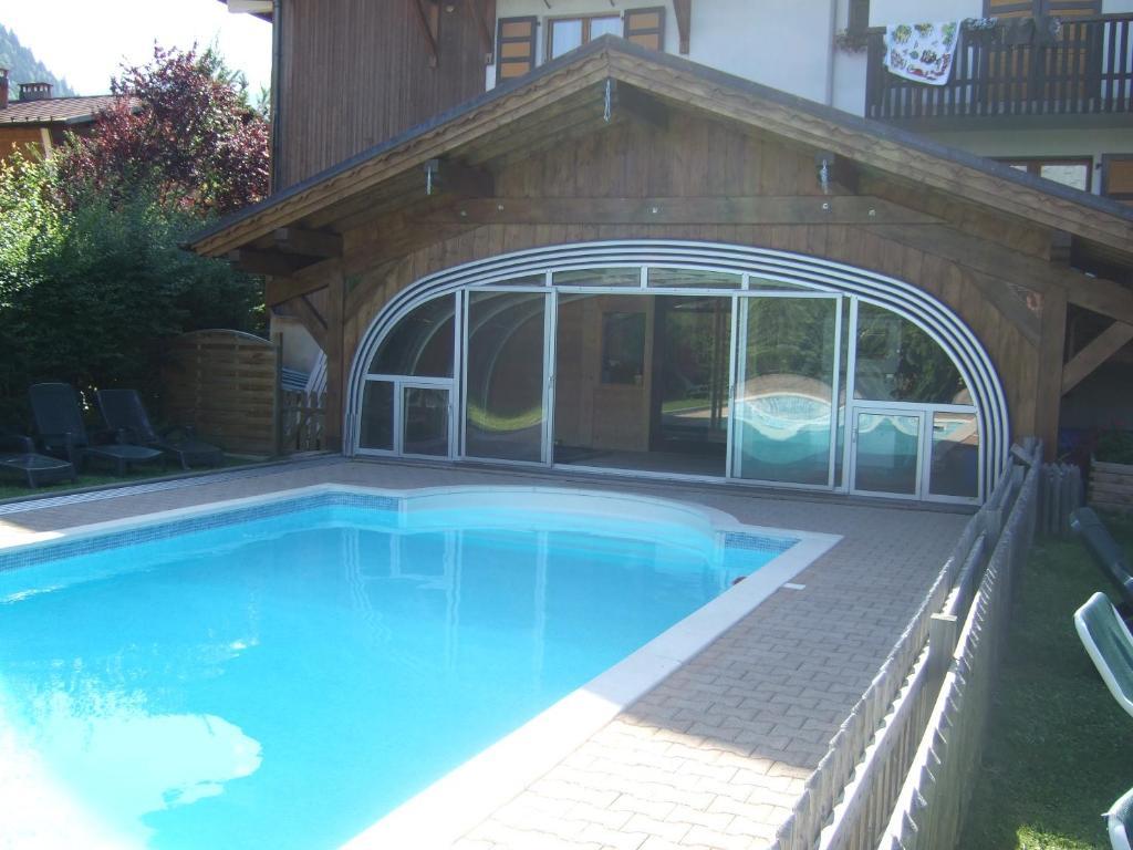 Alpen Roc Hotel Morzine Exterior foto