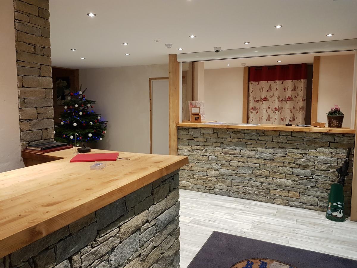 Alpen Roc Hotel Morzine Exterior foto