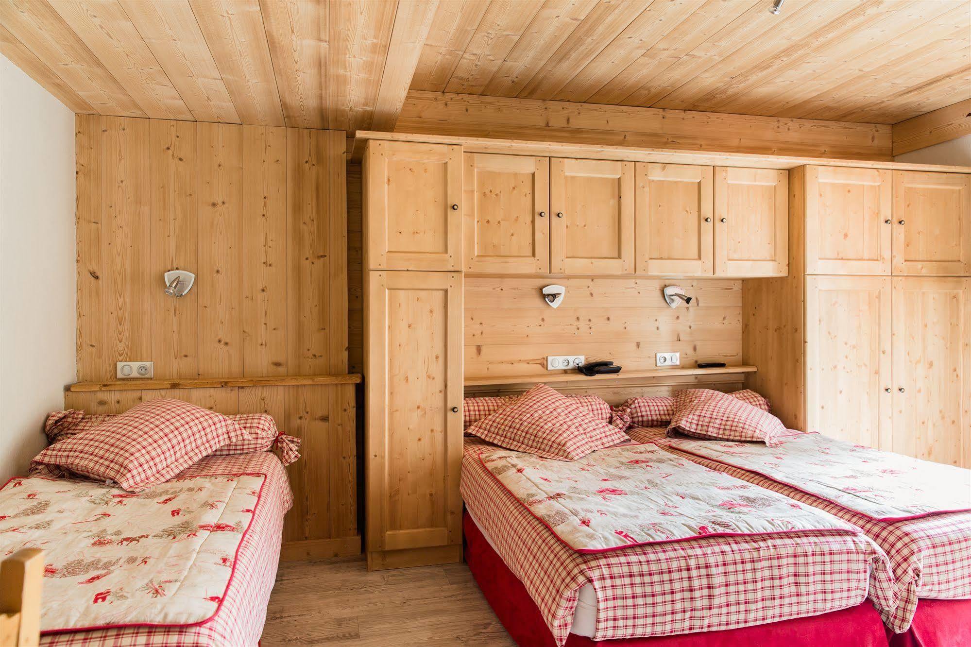 Alpen Roc Hotel Morzine Exterior foto