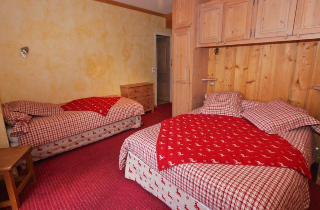 Alpen Roc Hotel Morzine Quarto foto